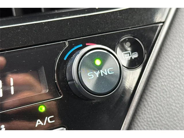 SEMINUEVOS TOYOTA Camry Hybrid at ELK GROVE in Elk Grove Buick GMC