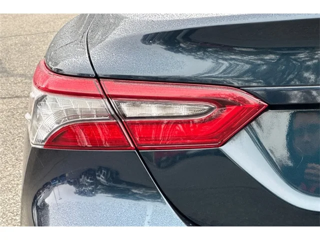 SEMINUEVOS TOYOTA Camry Hybrid at ELK GROVE in Elk Grove Buick GMC