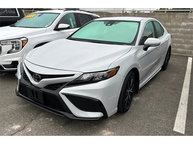 SEMINUEVOS TOYOTA Camry at ELK GROVE in Elk Grove Buick GMC