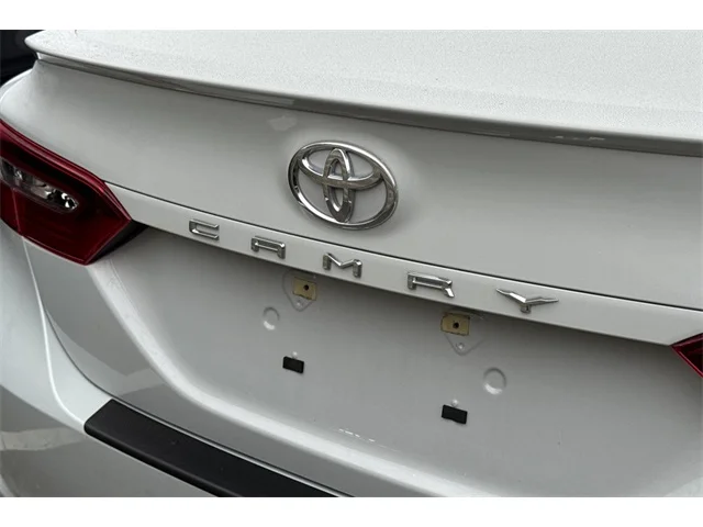 SEMINUEVOS TOYOTA Camry at ELK GROVE in Elk Grove Buick GMC