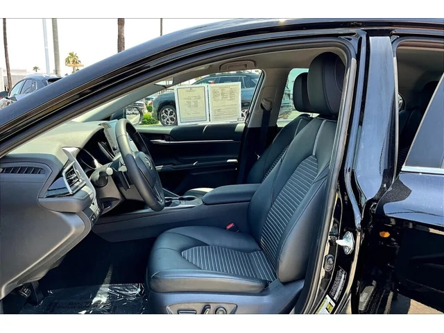 SEMINUEVOS TOYOTA Camry a Tustin    en TUSTIN MAZDA