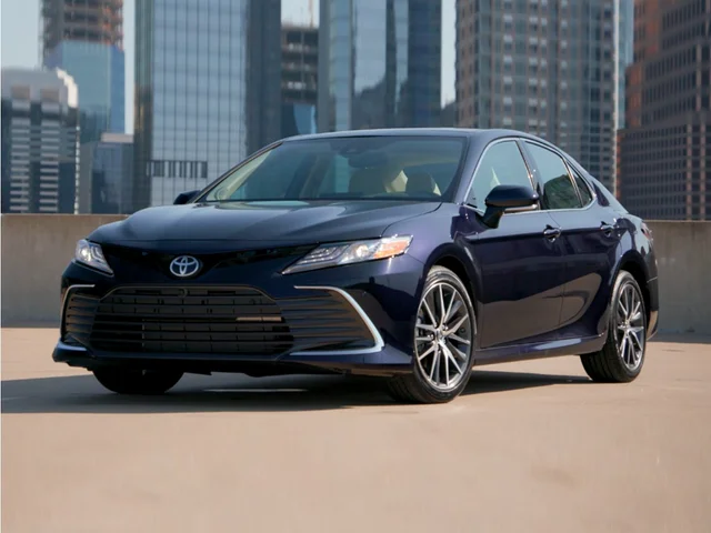 SEMINUEVOS TOYOTA Camry a Estados en autogozo