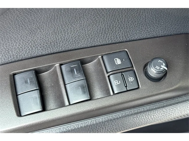 SEMINUEVOS TOYOTA Camry at ELK GROVE in Elk Grove Buick GMC