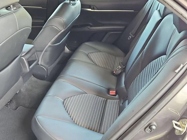 SEMINUEVOS TOYOTA Camry Hybrid a Estados en autogozo
