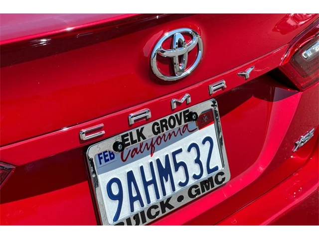 SEMINUEVOS TOYOTA Camry at ELK GROVE in Elk Grove Buick GMC