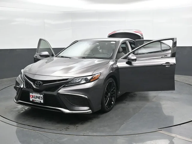SEMINUEVOS TOYOTA Camry a Estados en autogozo