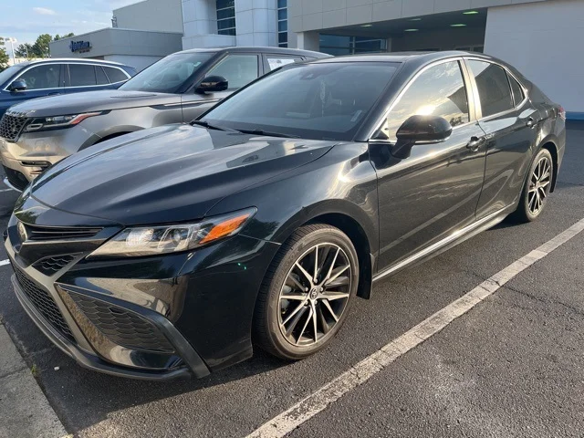 SEMINUEVOS TOYOTA Camry a Huntersville en Huntersville Ford