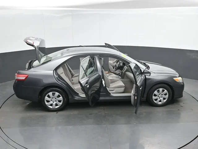 SEMINUEVOS TOYOTA Camry a Estados en autogozo