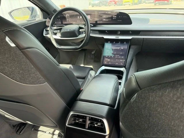 SEMINUEVOS LUCID Air a Estados en autogozo