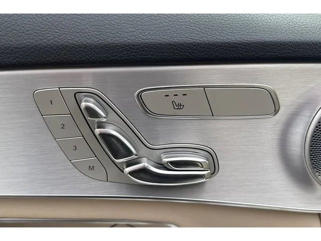 SEMINUEVOS MERCEDES-BENZ C-Class at ELK GROVE in Elk Grove Buick GMC