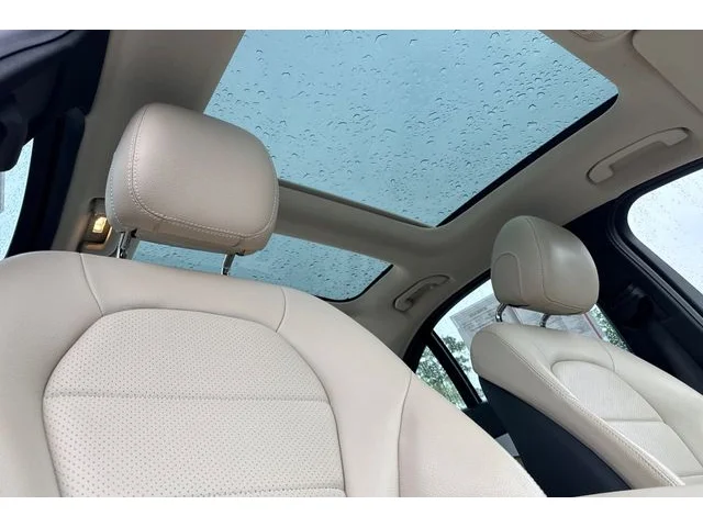 SEMINUEVOS MERCEDES-BENZ C-Class at ELK GROVE in Elk Grove Buick GMC