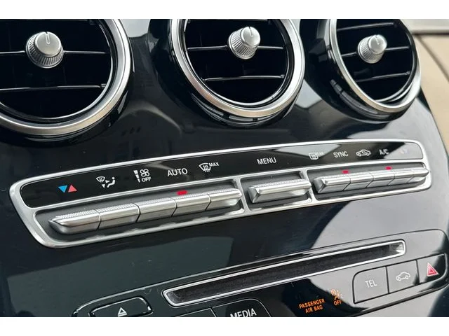 SEMINUEVOS MERCEDES-BENZ C-Class at ELK GROVE in Elk Grove Buick GMC