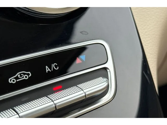 SEMINUEVOS MERCEDES-BENZ C-Class at ELK GROVE in Elk Grove Buick GMC