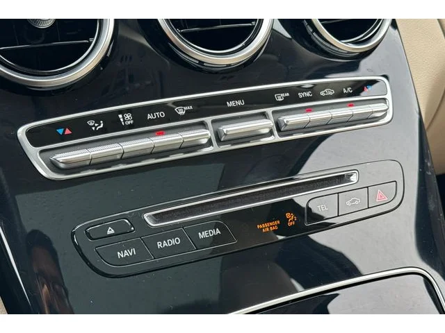 SEMINUEVOS MERCEDES-BENZ C-Class at ELK GROVE in Elk Grove Buick GMC