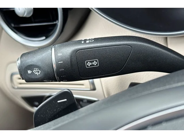 SEMINUEVOS MERCEDES-BENZ C-Class at ELK GROVE in Elk Grove Buick GMC