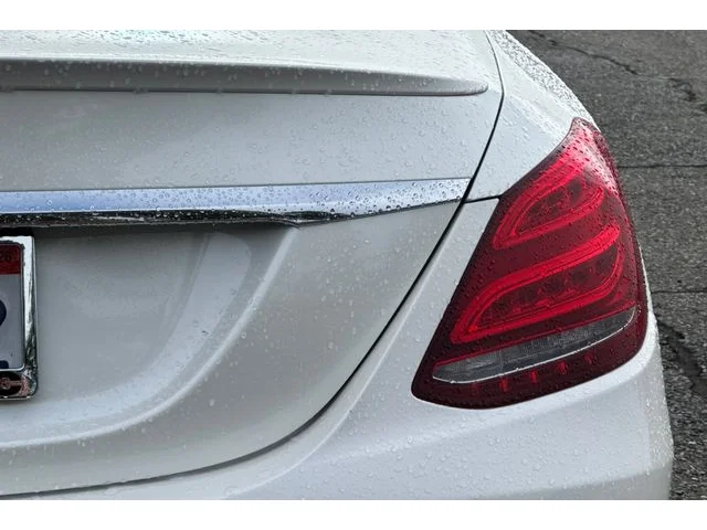 SEMINUEVOS MERCEDES-BENZ C-Class at ELK GROVE in Elk Grove Buick GMC