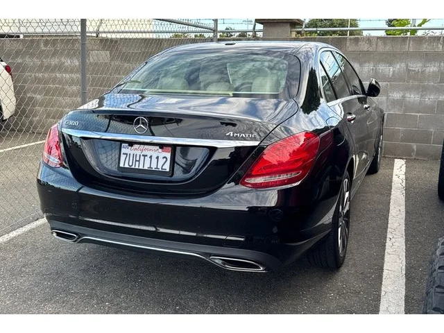 SEMINUEVOS MERCEDES-BENZ C-Class at ELK GROVE in Elk Grove Buick GMC