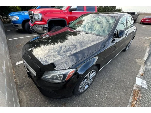 SEMINUEVOS MERCEDES-BENZ C-Class at ELK GROVE in Elk Grove Buick GMC