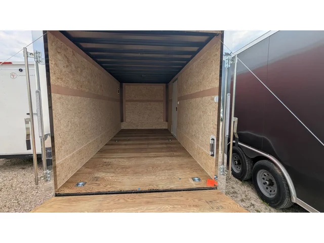 Nuevos CROSS TRAILERS 716TA à Estados chez autogozo