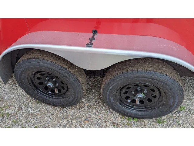 Nuevos CROSS TRAILERS 716TA à Estados chez autogozo