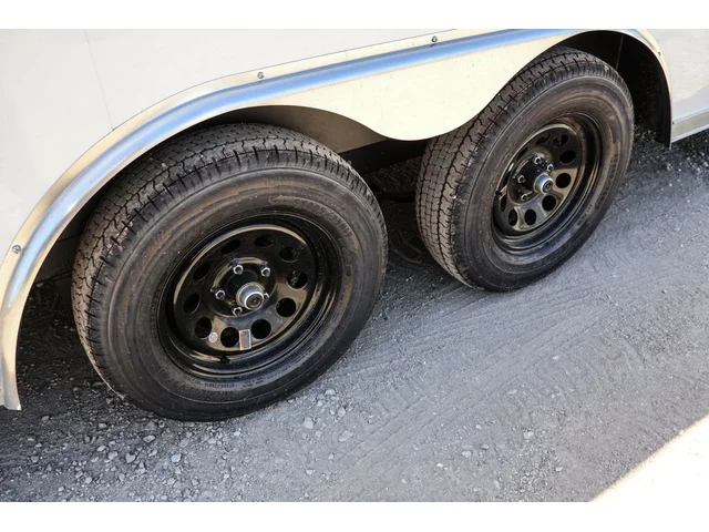 Nuevos CROSS TRAILERS 816TA à Estados chez autogozo