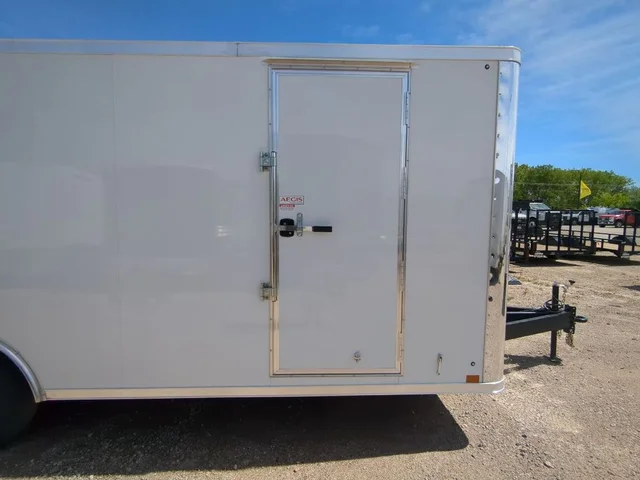 Nuevos CROSS TRAILERS 8520TA3 à Estados chez autogozo