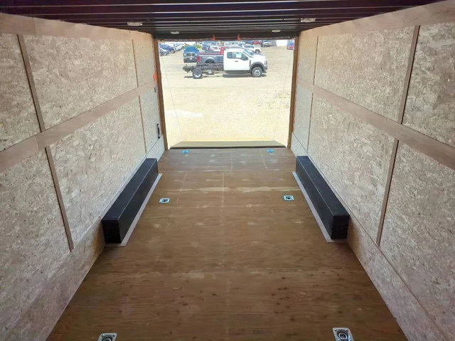 Nuevos CROSS TRAILERS 8520TA3 à Estados chez autogozo