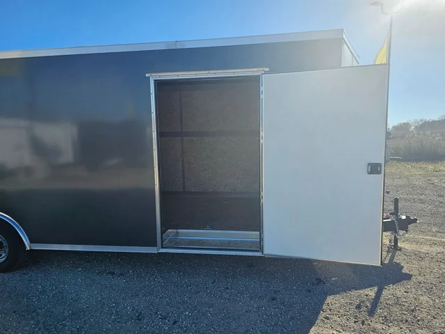 Nuevos CROSS TRAILERS 824TA à Estados chez autogozo