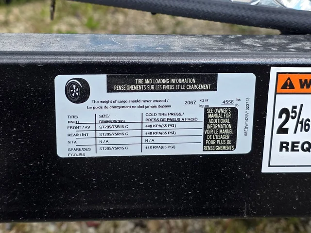 Nuevos CROSS TRAILERS CBT714 à Estados chez autogozo