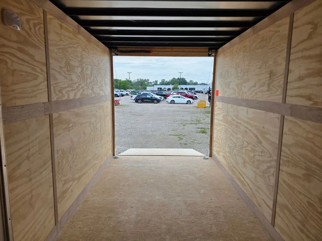Nuevos CROSS TRAILERS 7X14TA à Estados chez autogozo