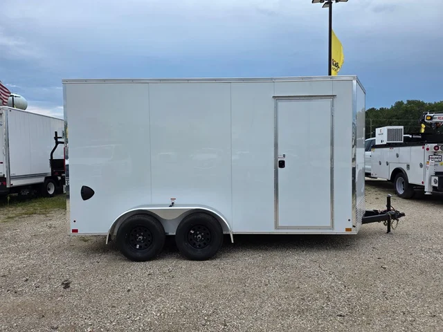 Nuevos CROSS TRAILERS 7X14TA à Estados chez autogozo