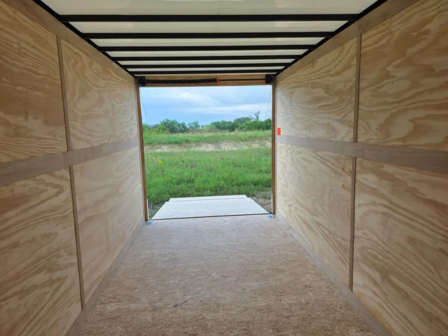 Nuevos CROSS TRAILERS 7X16TA à Estados chez autogozo