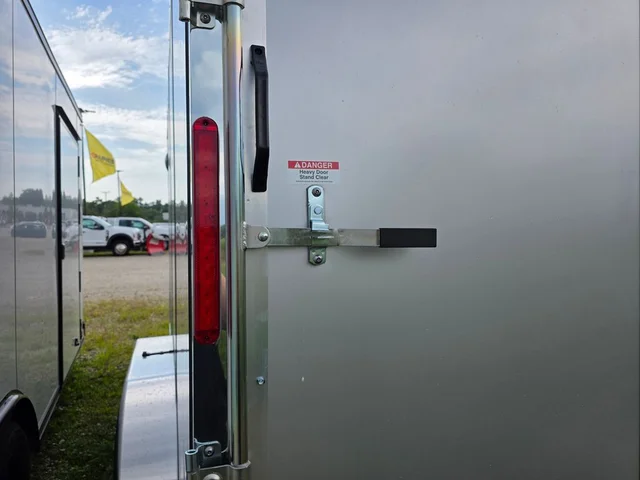 Nuevos CROSS TRAILERS 7X16TA à Estados chez autogozo