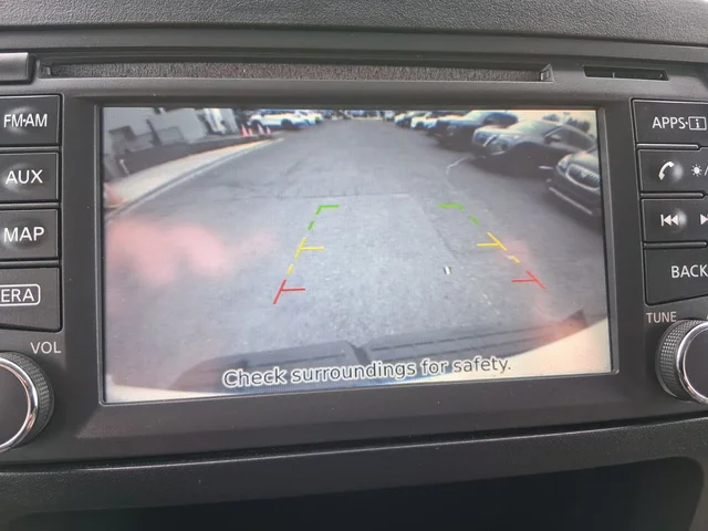 SEMINUEVOS NISSAN NV Passenger a Estados en autogozo