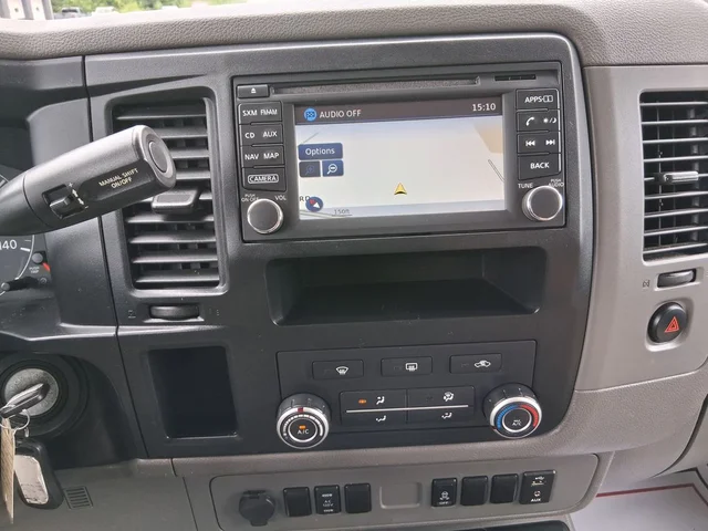 SEMINUEVOS NISSAN NV Passenger a Estados en autogozo