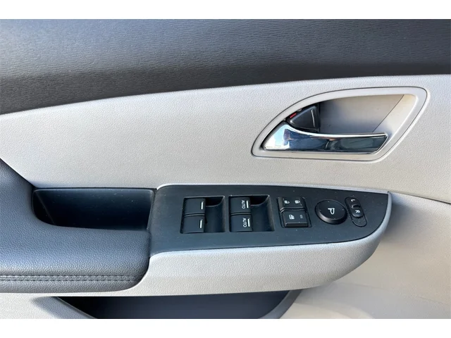 Used HONDA Odyssey at San Francisco in izmo Kia