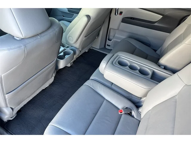 Used HONDA Odyssey at San Francisco in izmo Kia