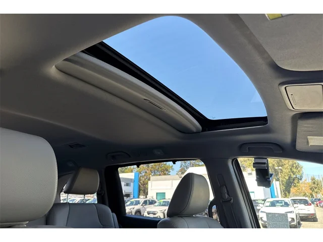 Used HONDA Odyssey at San Francisco in izmo Kia