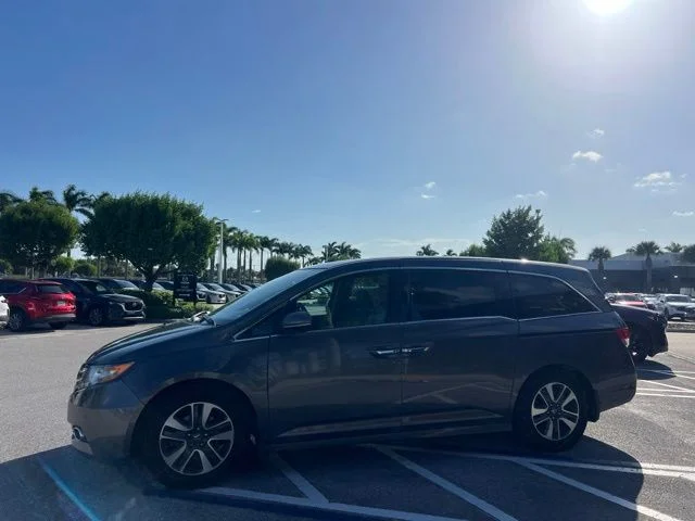SEMINUEVOS HONDA Odyssey a Estados en autogozo
