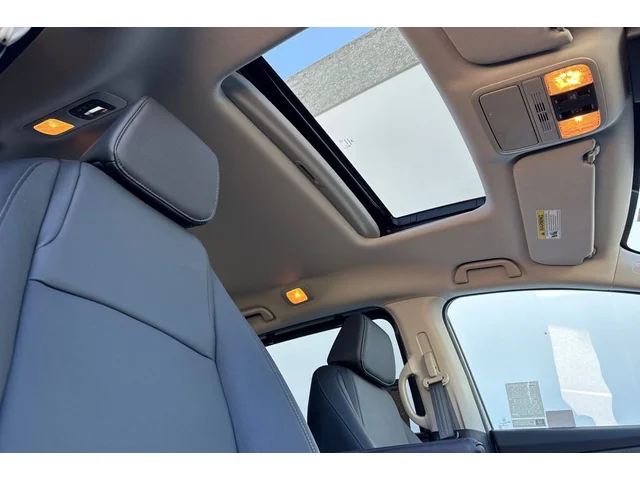 2026 Honda Odyssey EX-L - Photo 18
