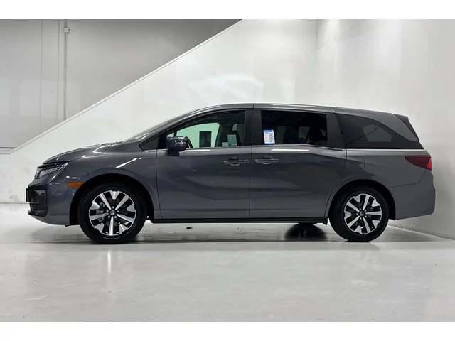 2026 Honda Odyssey EX-L - Photo 7