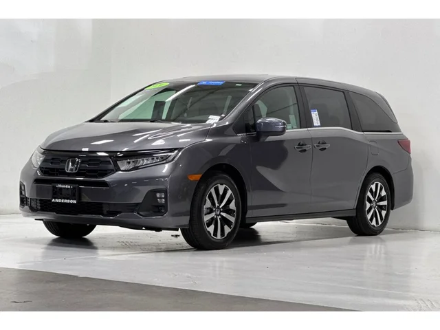 2026 Honda Odyssey EX-L - Photo 8
