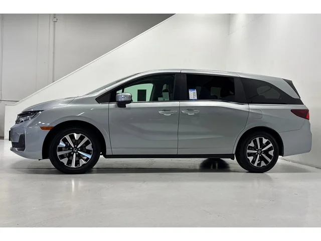 2026 Honda Odyssey EX-L - Photo 7