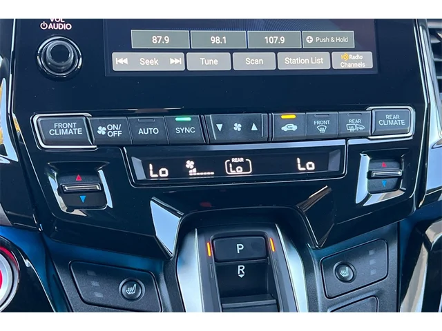 Used HONDA Odyssey at San Francisco in izmo Kia
