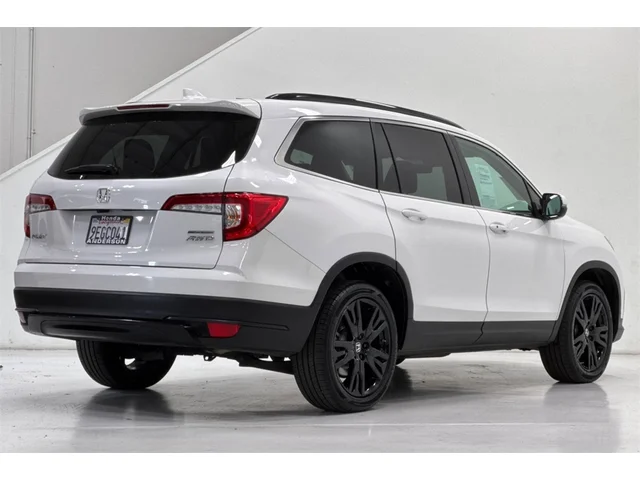 2022 Honda Pilot Special Edition photo 3