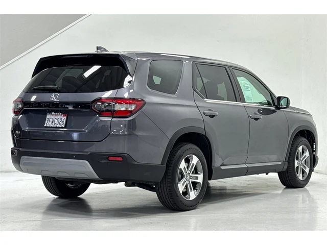 2023 Honda Pilot EX-L photo 4