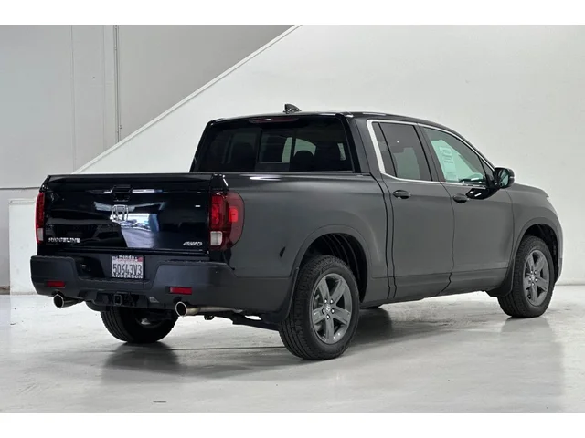 Pre-Owned HONDA Ridgeline at Anderson Honda in Palo Alto