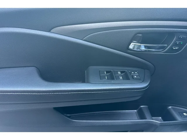 Pre-Owned HONDA Ridgeline at Anderson Honda in Palo Alto