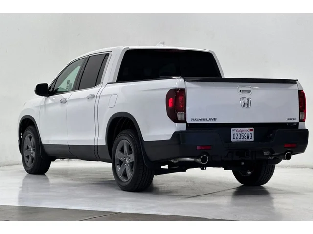 Pre-Owned HONDA Ridgeline at Anderson Honda in Palo Alto