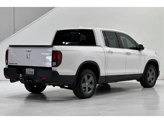 2023 Honda Ridgeline RTL-E photo 4